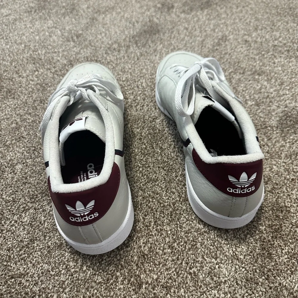 Adidas - Picture 6 of 6